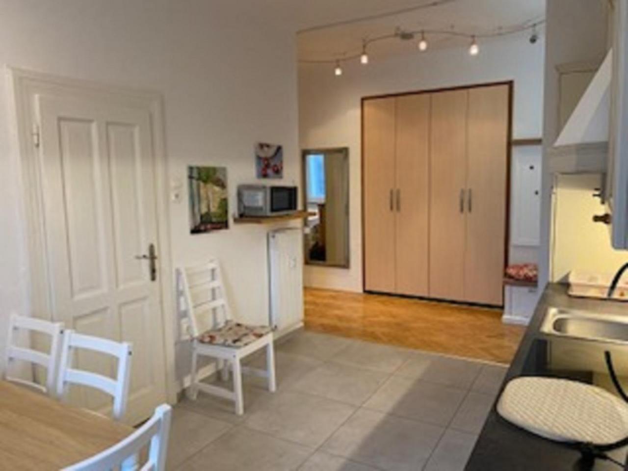 Central Residence Apartamento